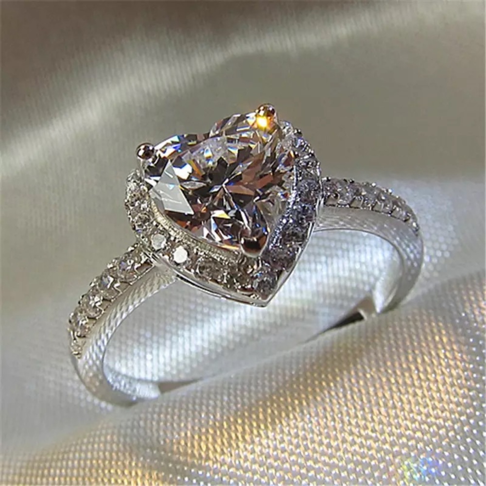 Heart ring - Picture 3 of 5